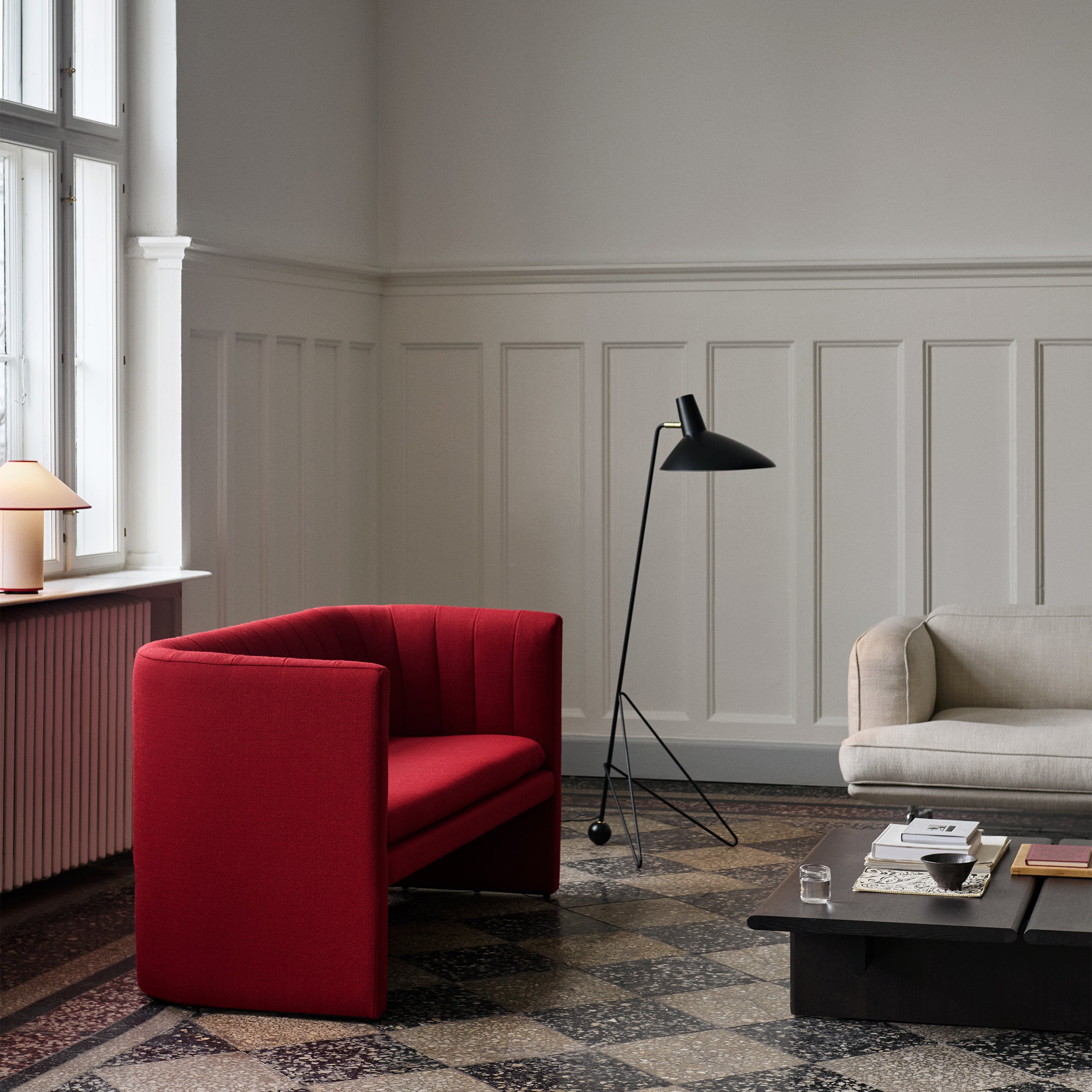 Tripod HM8 – Ardeco Gallery