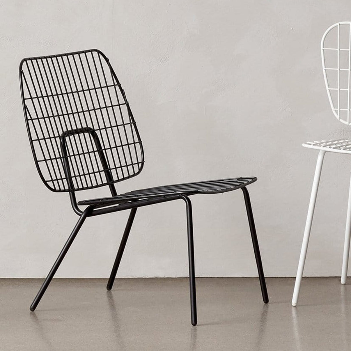 WM String Lounge Chair
