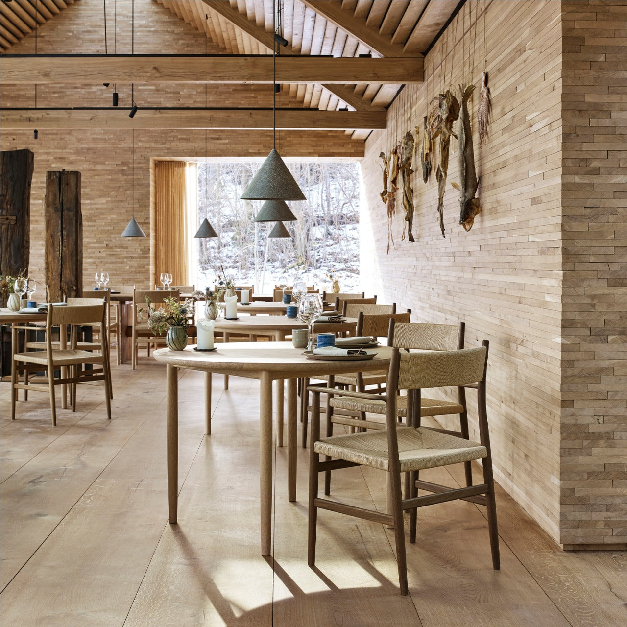 ARV Chair with Armrest