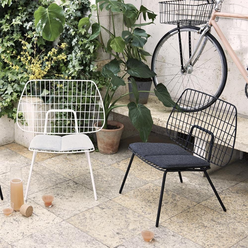 WM String Lounge Chair